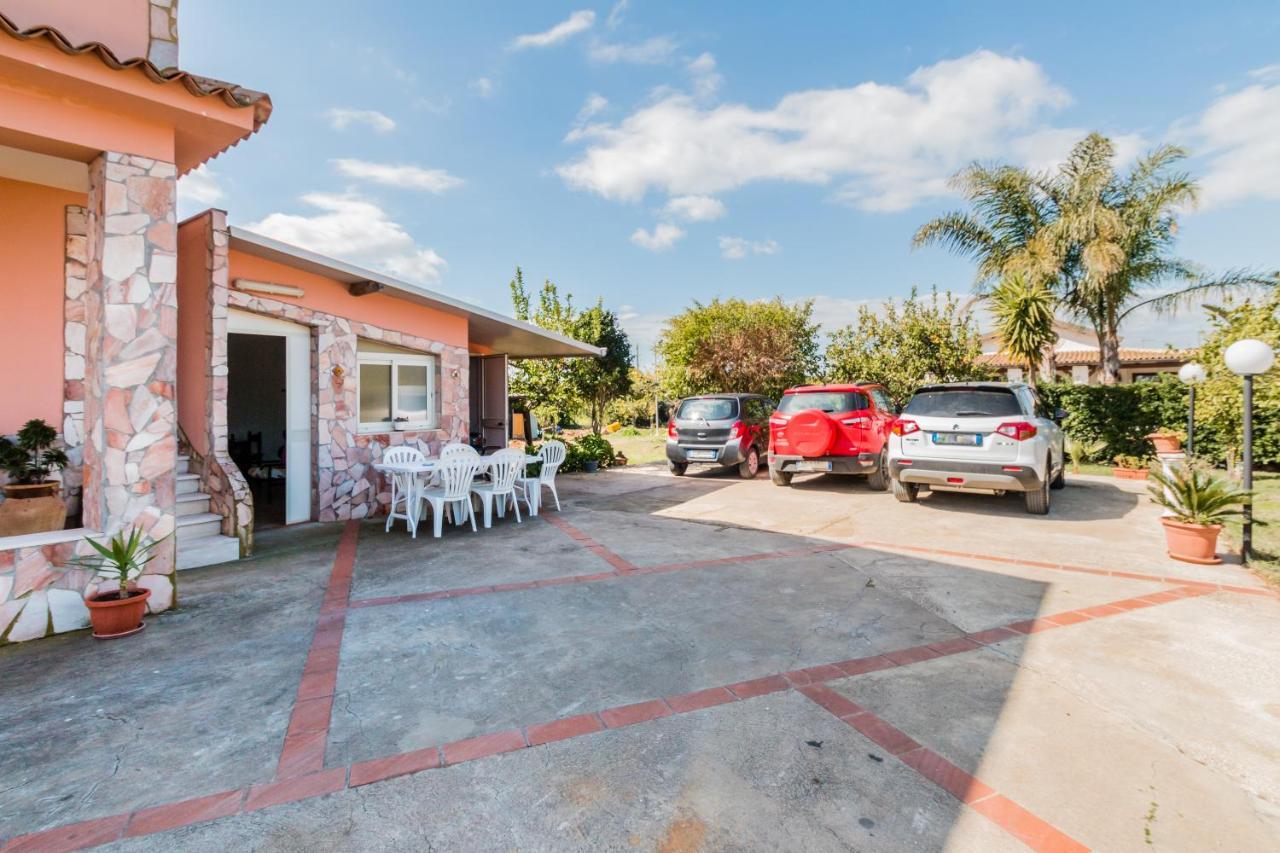 Villa Rosa Near The Sandy Beach, Parking & Wifi Noto Dış mekan fotoğraf